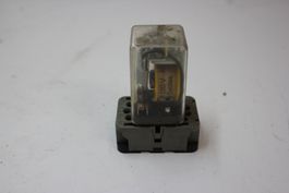 Rele`220 V mit Sockel